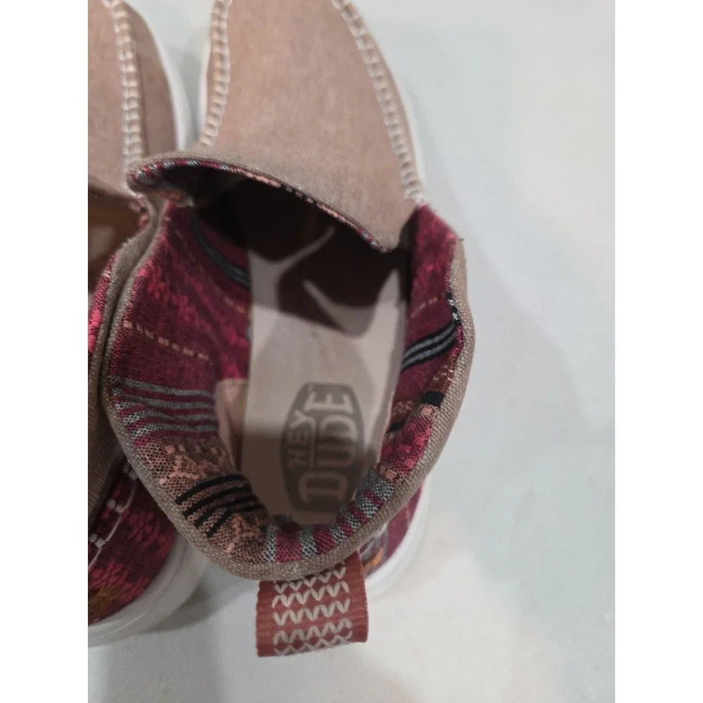 Hey Dude Denny Women's Brown Slip On Comfort Bootie Boots Shoes Size 10 Casual